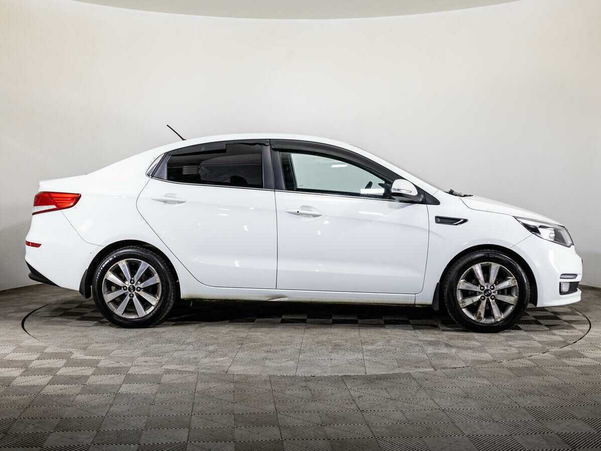 Kia Rio б/у, 2015, Автоматическая. Фото: #3