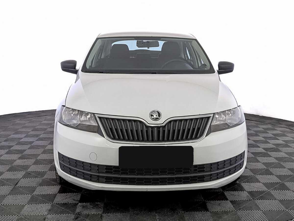 Skoda Rapid б/у, 2017, Механическая. Фото: #1