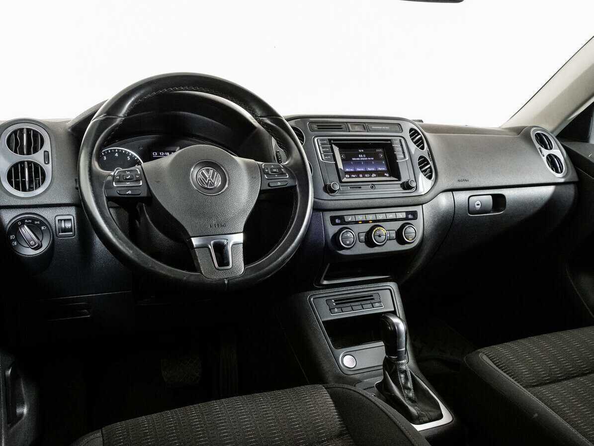 Volkswagen Tiguan б/у, 2016, Автоматическая. Фото: #8