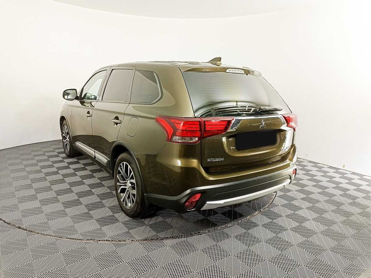 Mitsubishi Outlander б/у, 2018, Вариатор. Фото: #5