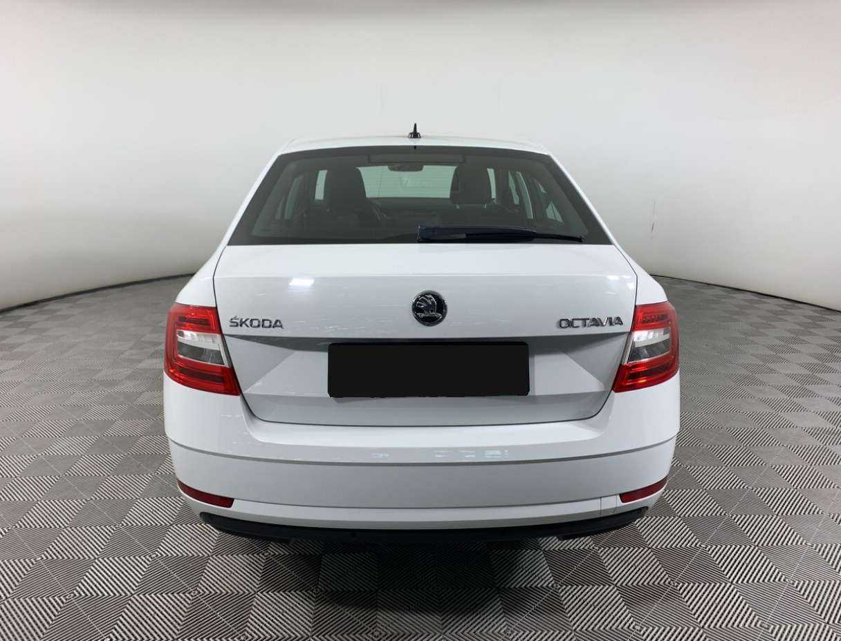 Skoda Octavia б/у, 2019, Роботизированная. Фото: #4