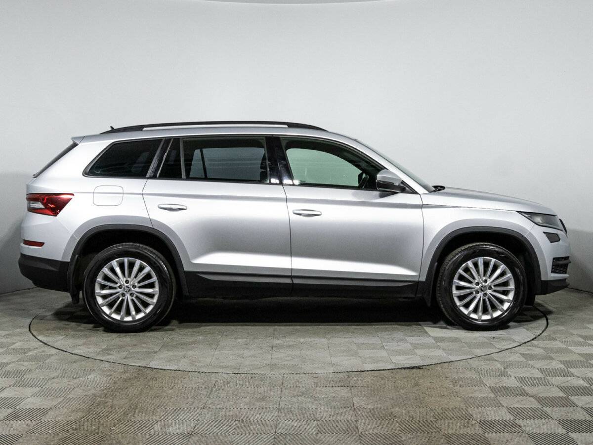 Skoda Kodiaq б/у, 2020, Роботизированная. Фото: #3