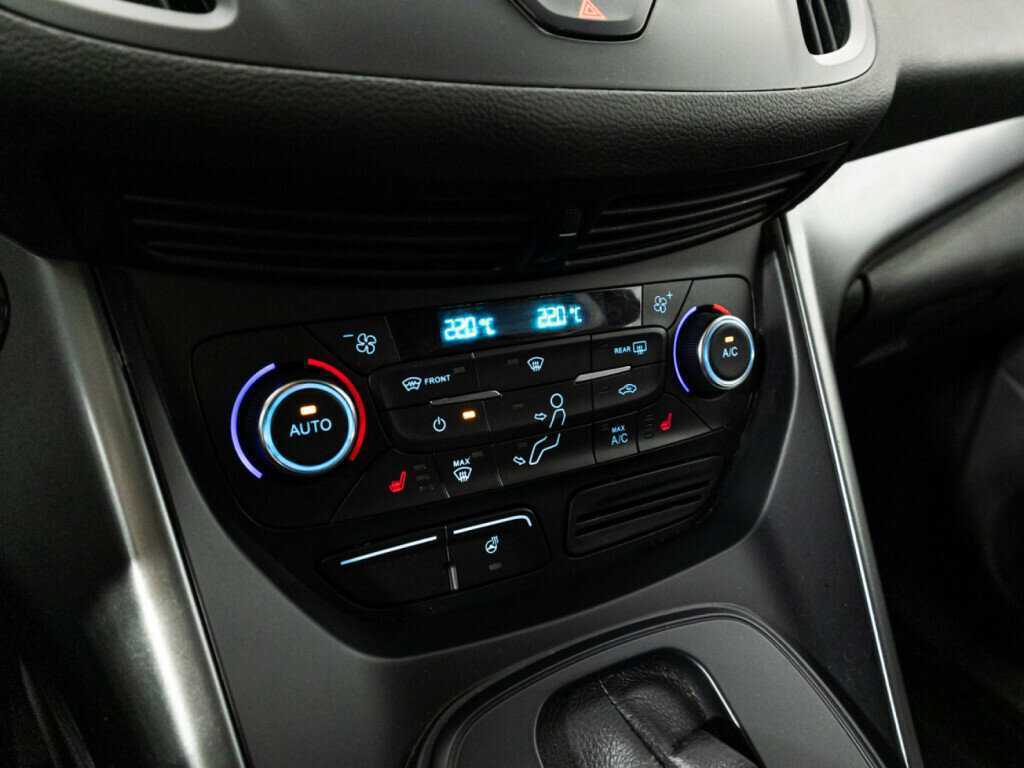 Ford Kuga б/у, 2018, Автоматическая. Фото: #14