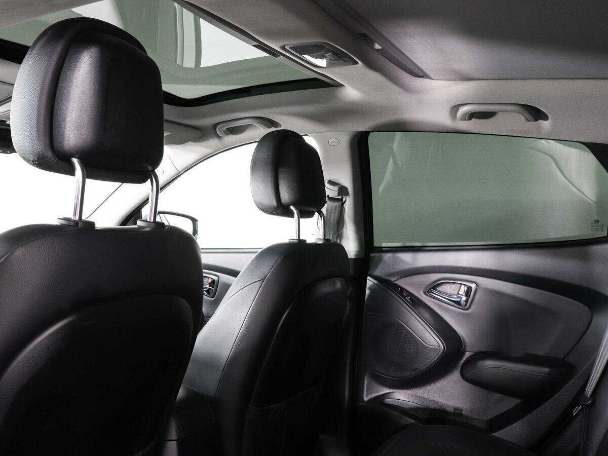 Hyundai ix35 б/у, 2013, Автоматическая. Фото: #11