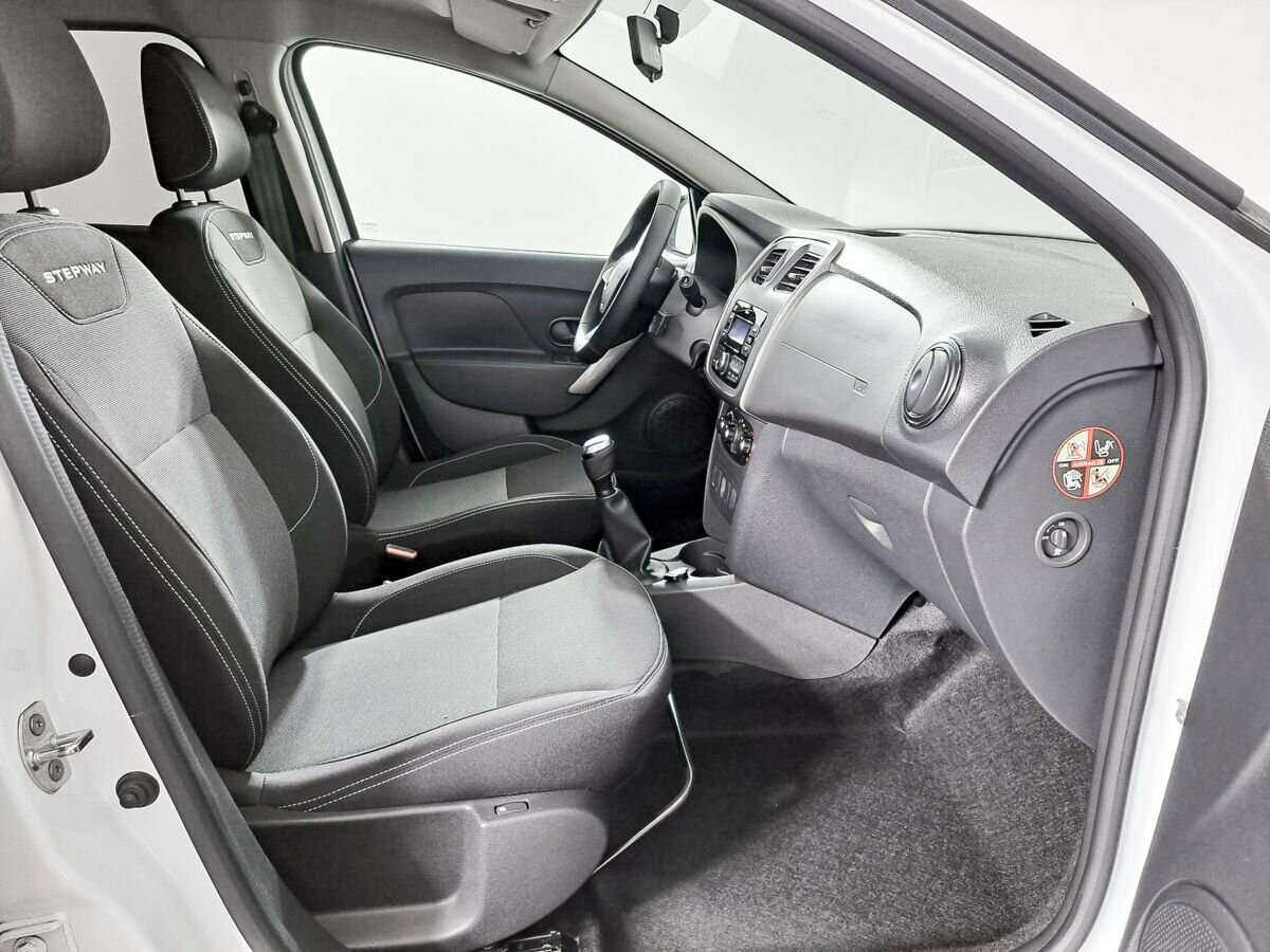 Renault Logan б/у, 2021, Механическая. Фото: #8