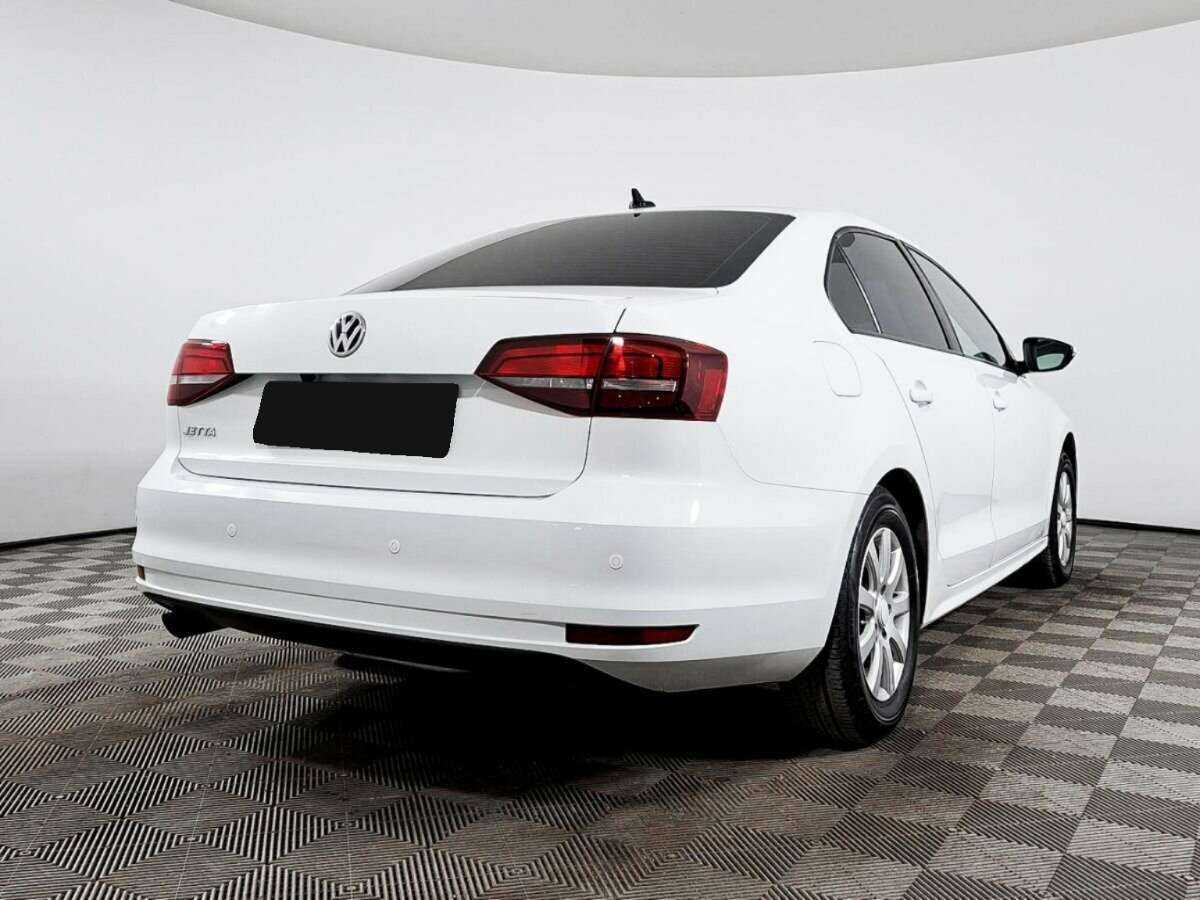 Volkswagen Jetta б/у, 2018, Автоматическая. Фото: #3