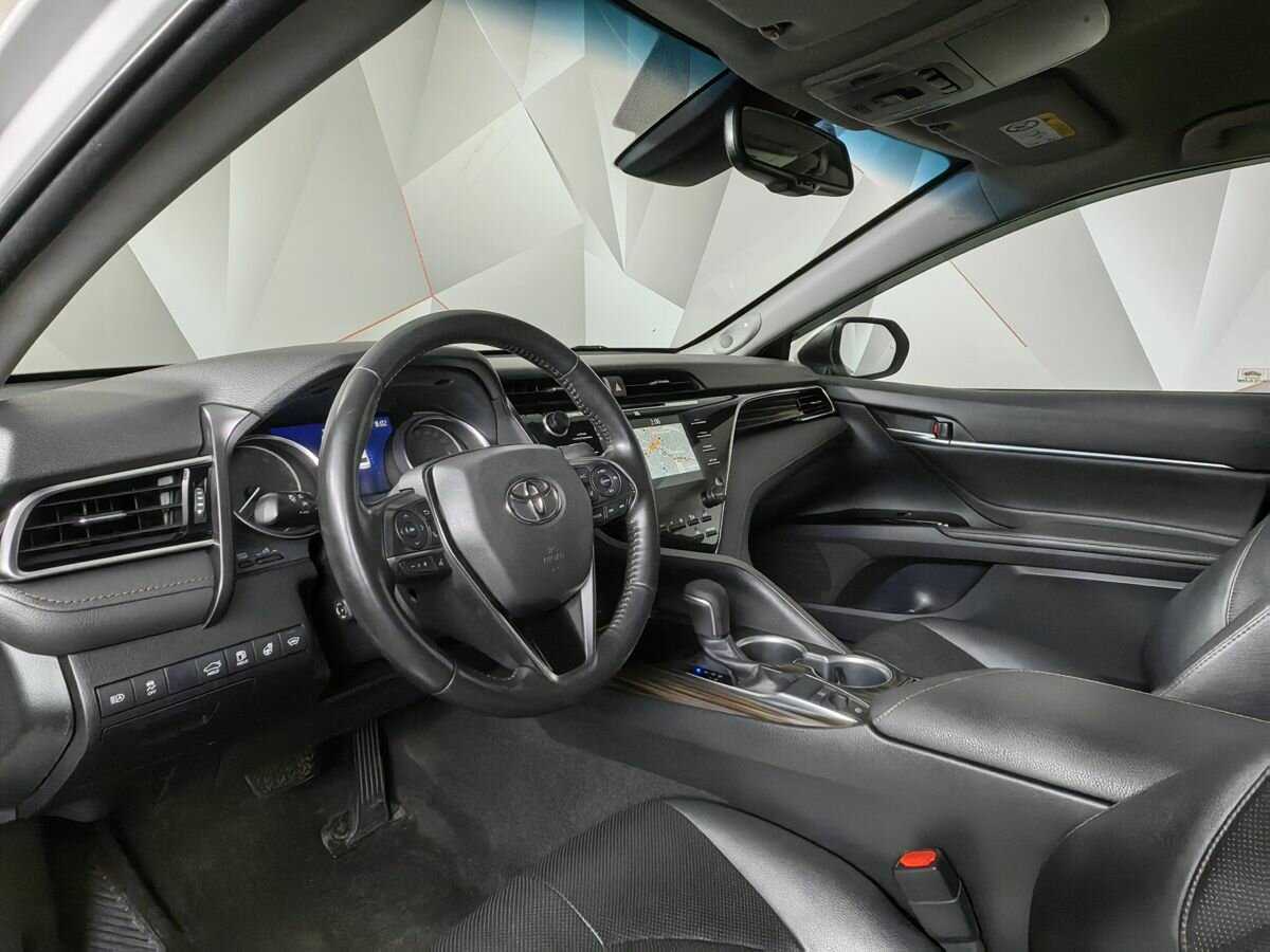 Toyota Camry б/у, 2020, Автоматическая. Фото: #13