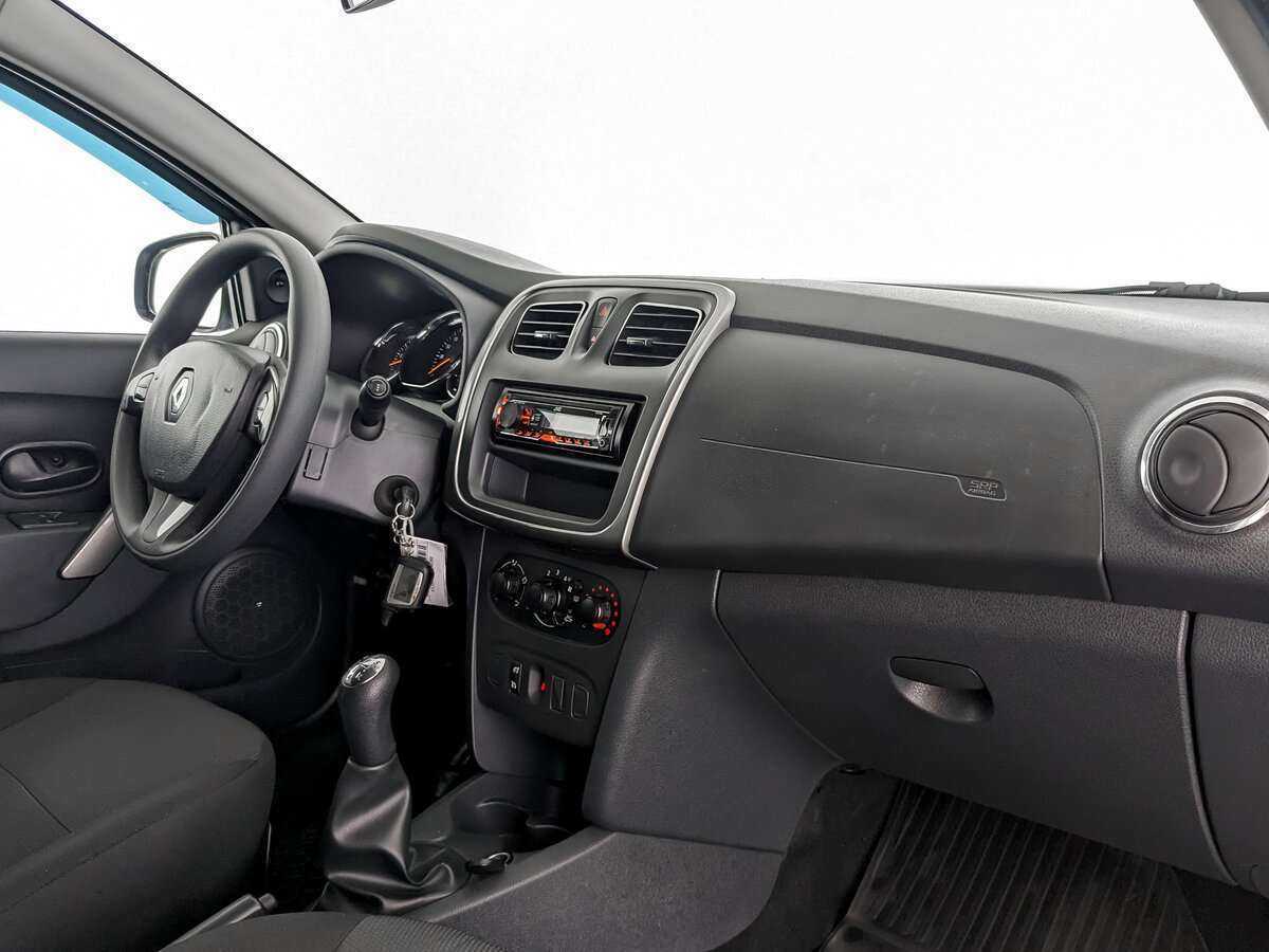 Renault Sandero б/у, 2016, Механическая. Фото: #8