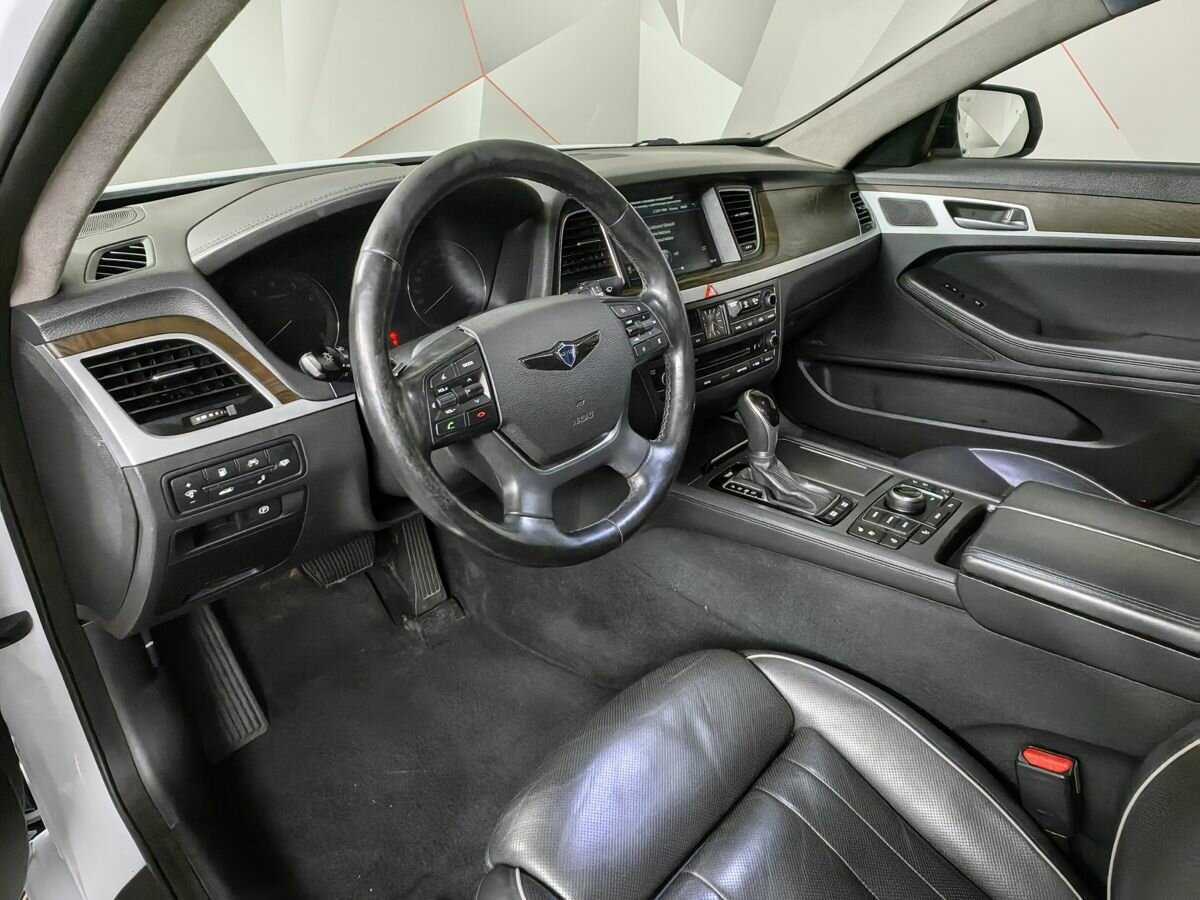 Hyundai Genesis б/у, 2014, Автоматическая. Фото: #14