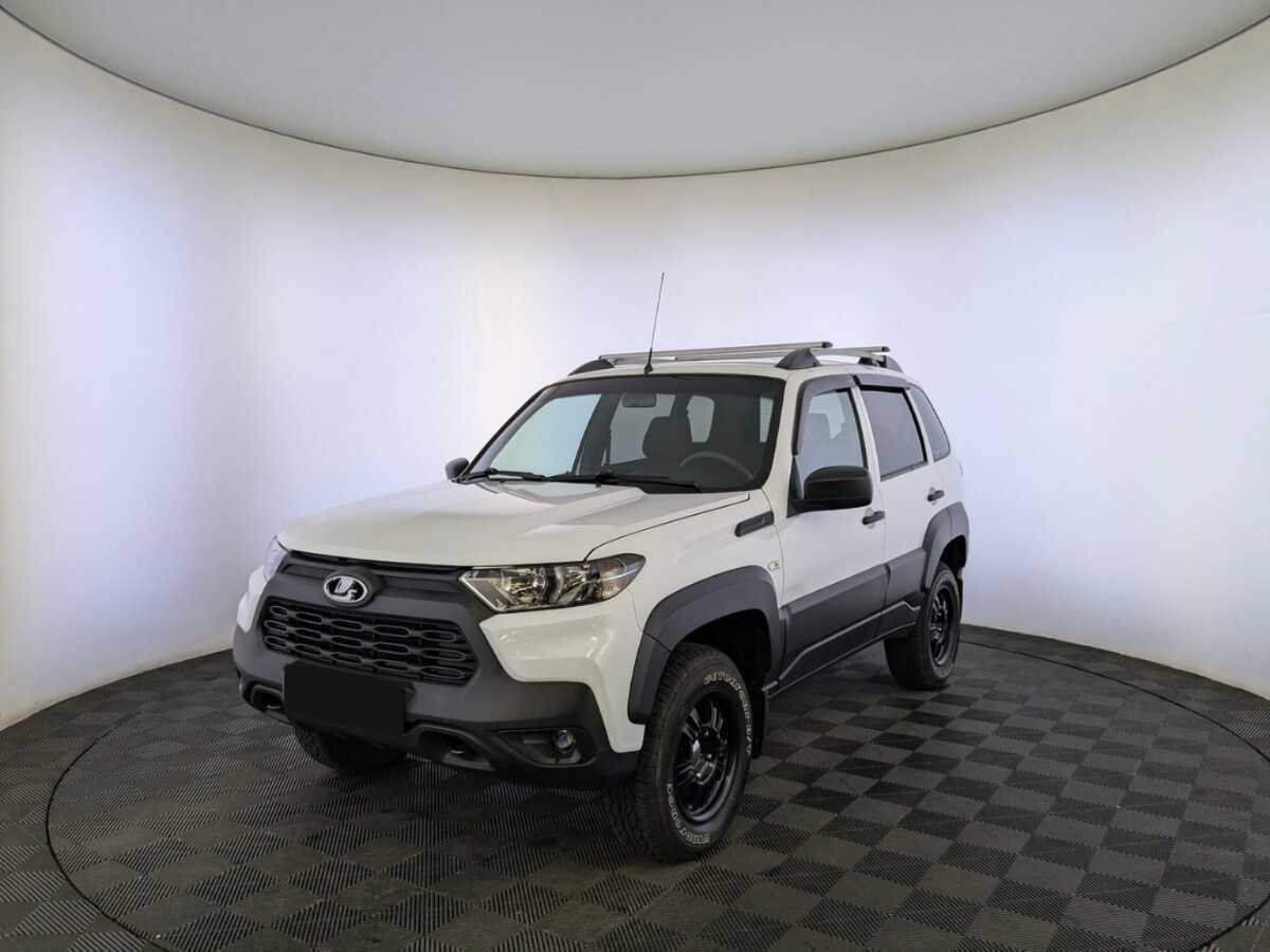 Lada (ВАЗ) Niva б/у, 2022, Механическая. Фото: #0