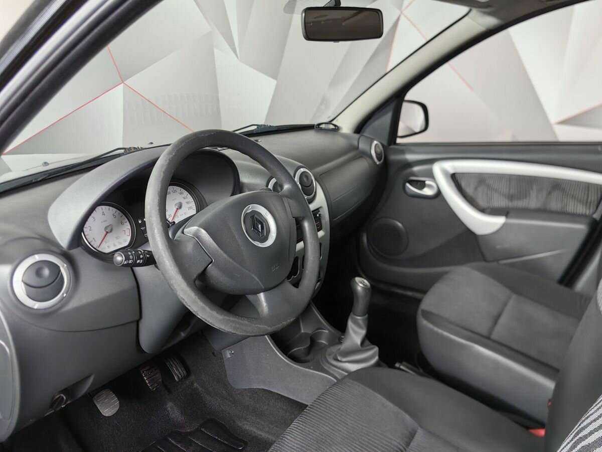 Renault Sandero б/у, 2013, Механическая. Фото: #10