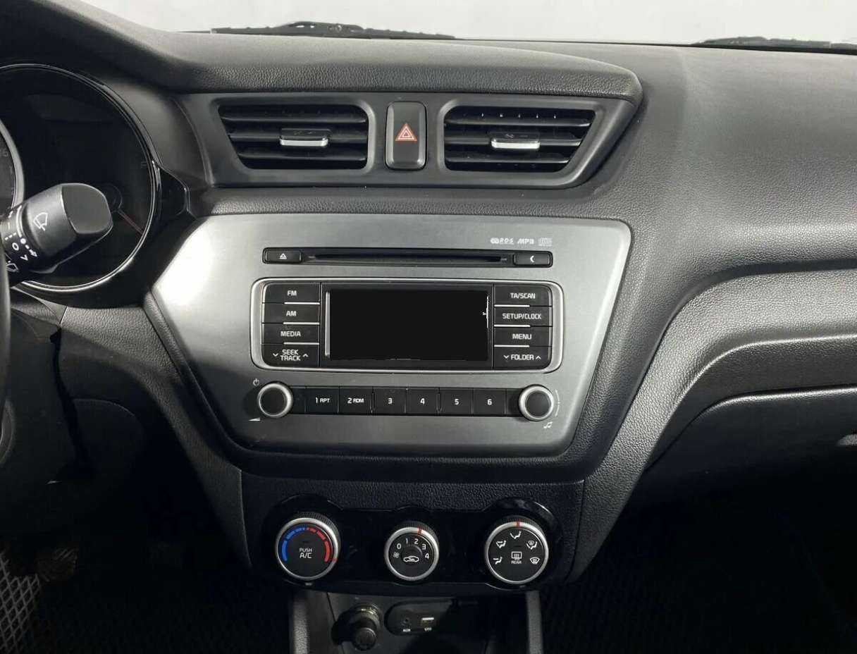 Kia Rio б/у, 2015, Механическая. Фото: #11