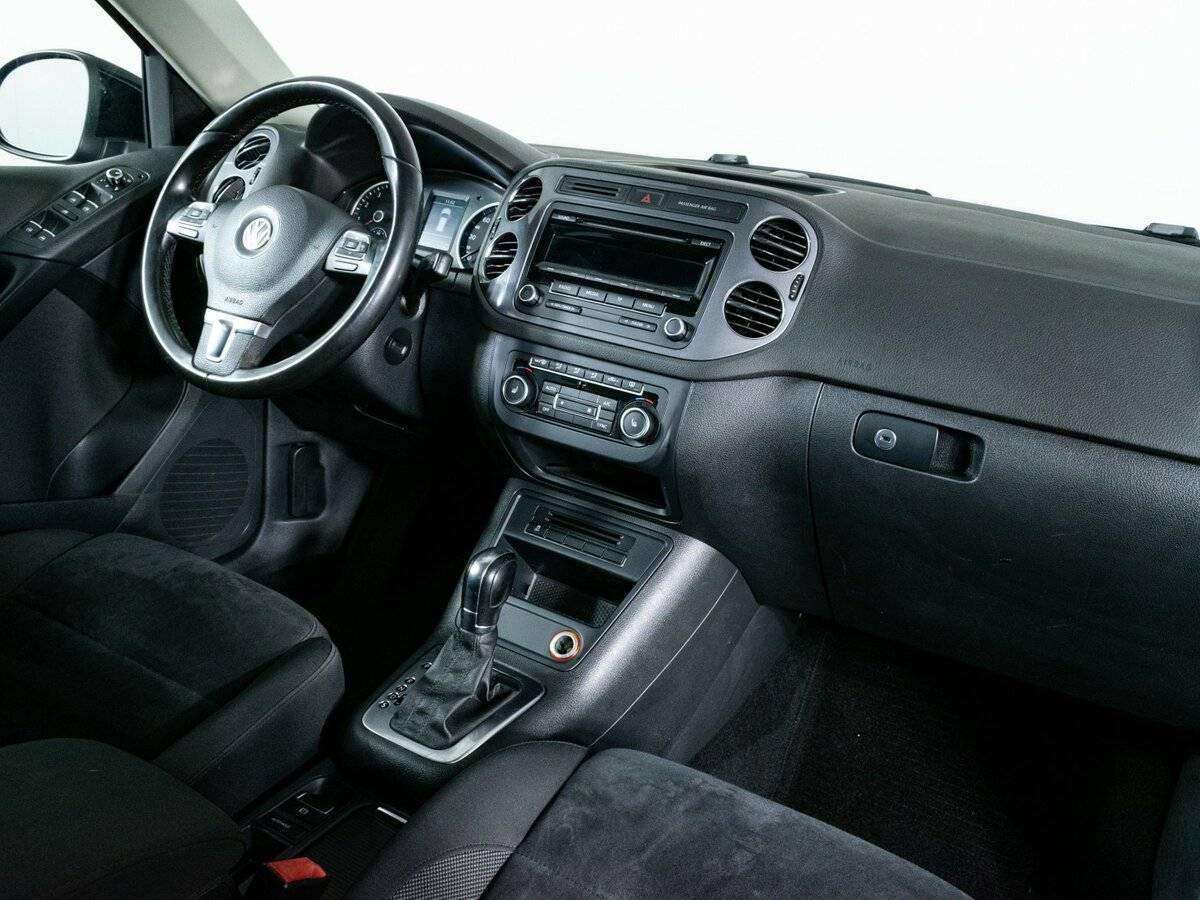 Volkswagen Tiguan б/у, 2013, Автоматическая. Фото: #9