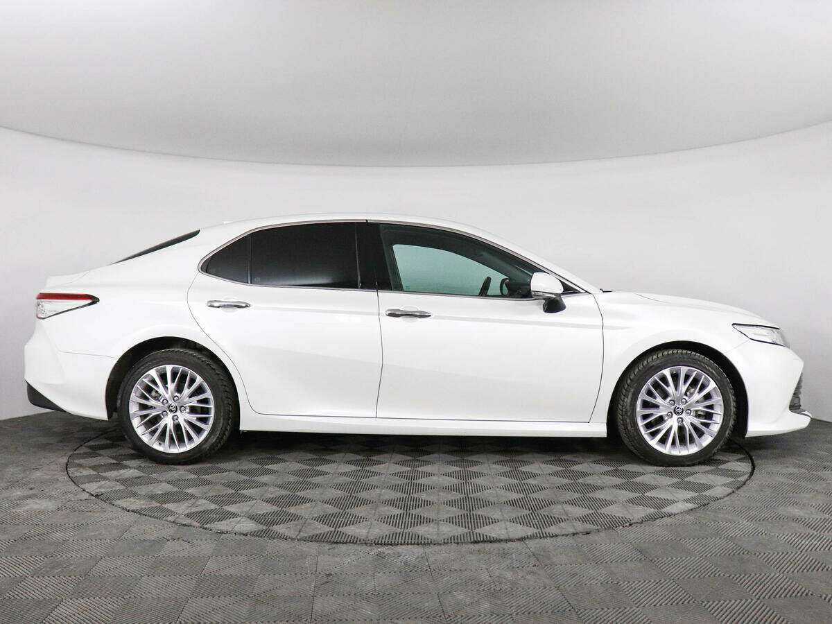 Toyota Camry б/у, 2020, Автоматическая. Фото: #3