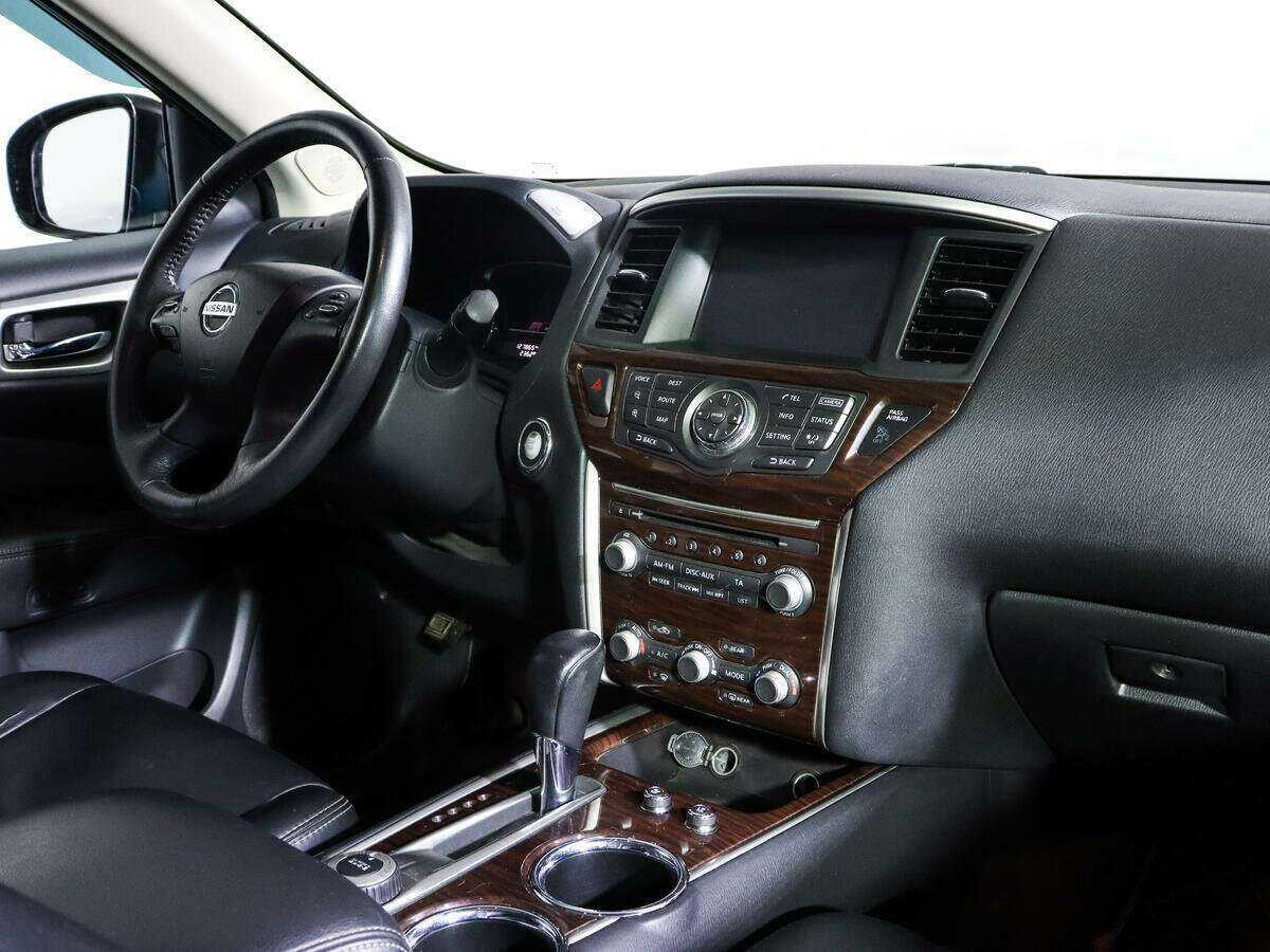 Nissan Pathfinder б/у, 2015, Вариатор. Фото: #7