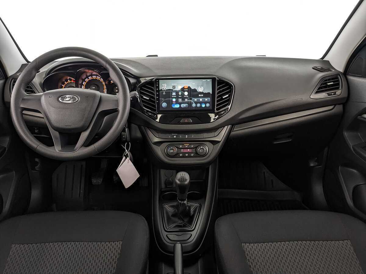 Lada (ВАЗ) Vesta б/у, 2020, Механическая. Фото: #9