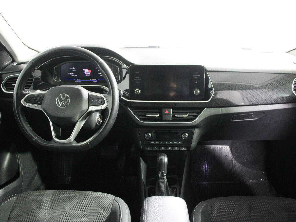 Volkswagen Polo б/у, 2021, Роботизированная. Фото: #9