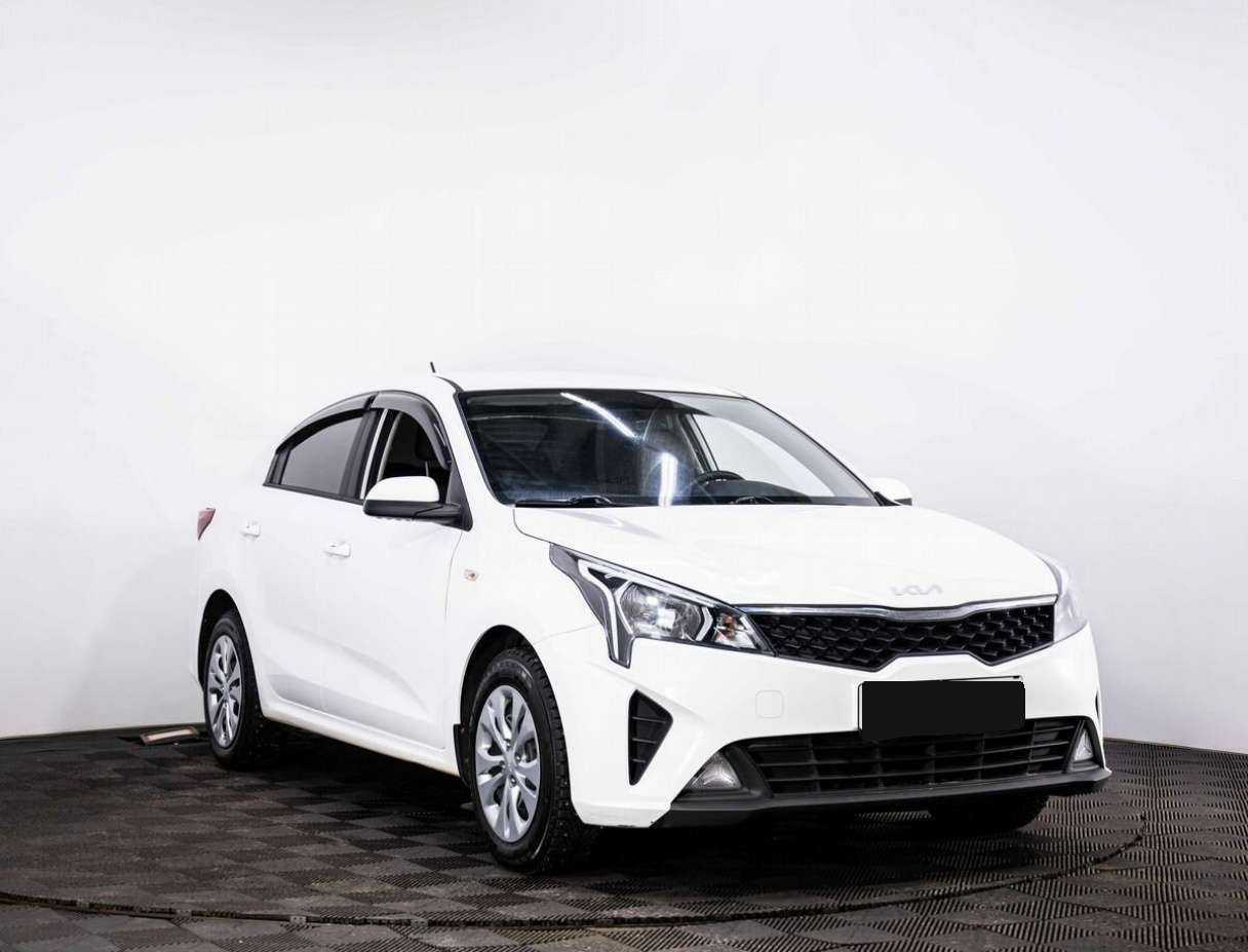Kia Rio б/у, 2022, Механическая. Фото: #2
