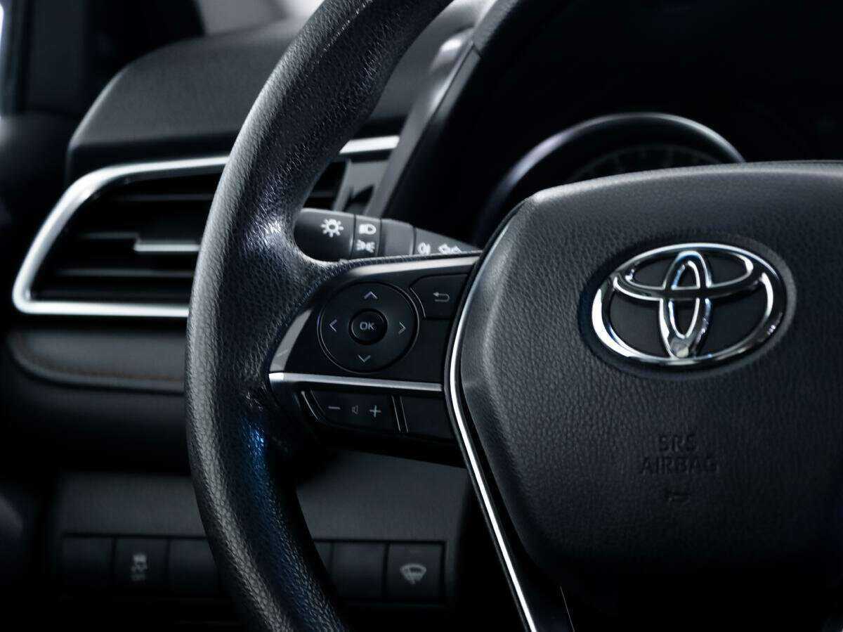 Toyota Camry б/у, 2019, Автоматическая. Фото: #9