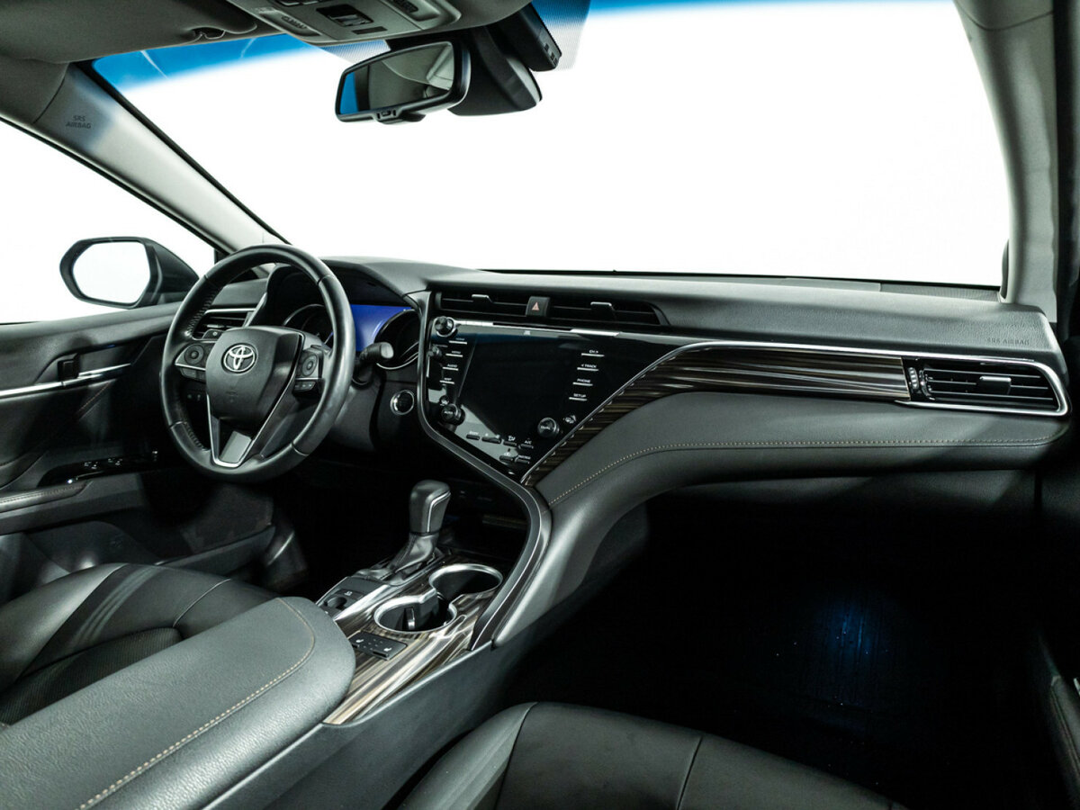 Toyota Camry б/у, 2020, Автоматическая. Фото: #6