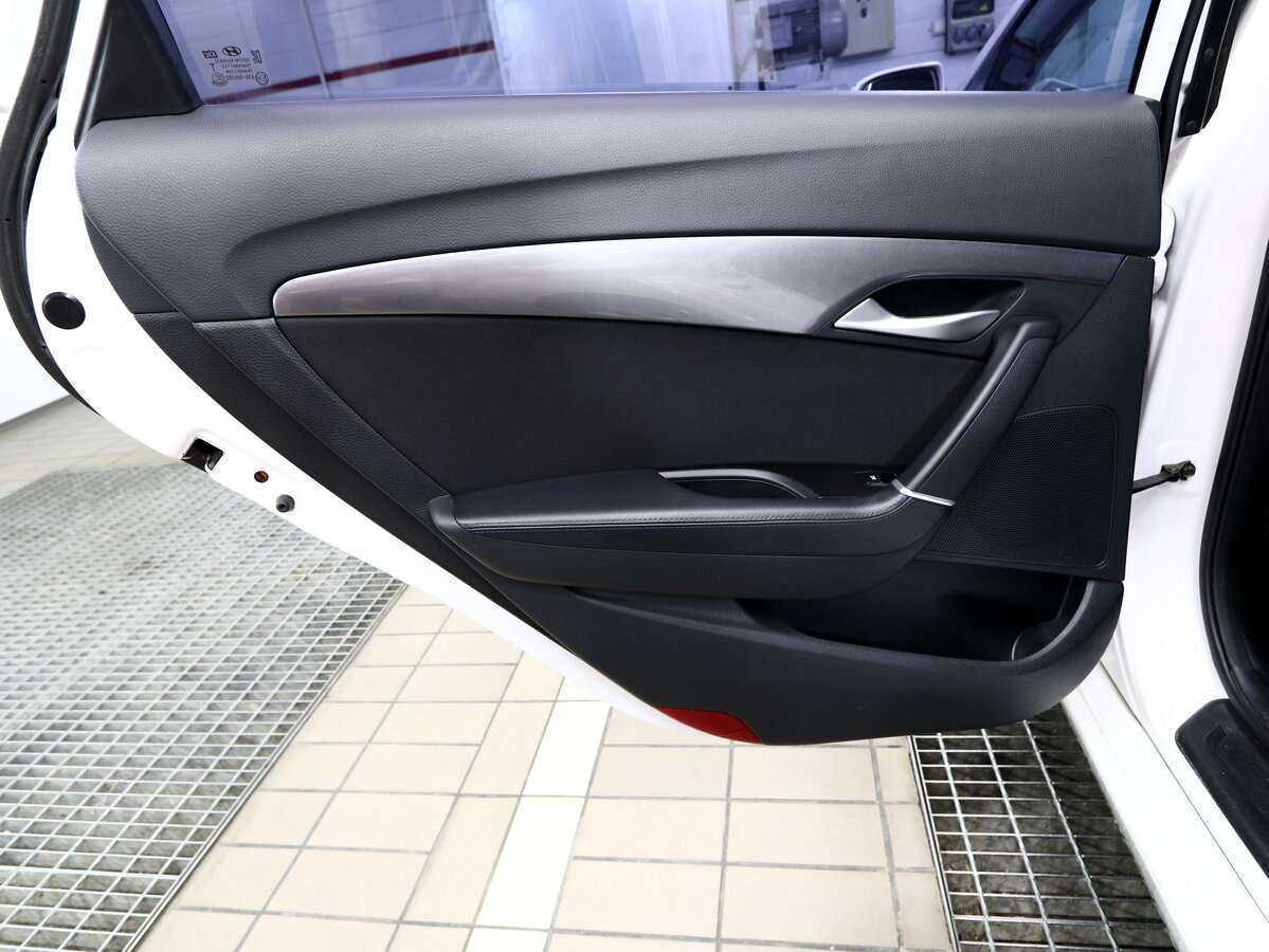 Hyundai i40 б/у, 2014, Автоматическая. Фото: #10