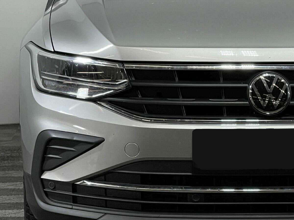 Volkswagen Tiguan б/у, 2021, Роботизированная. Фото: #15