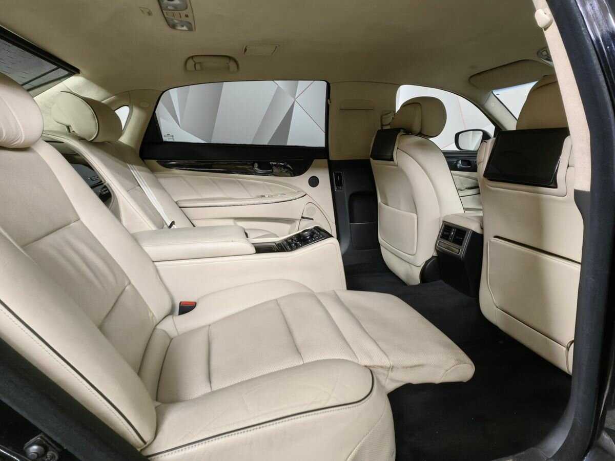 Hyundai Equus б/у, 2013, Автоматическая. Фото: #11