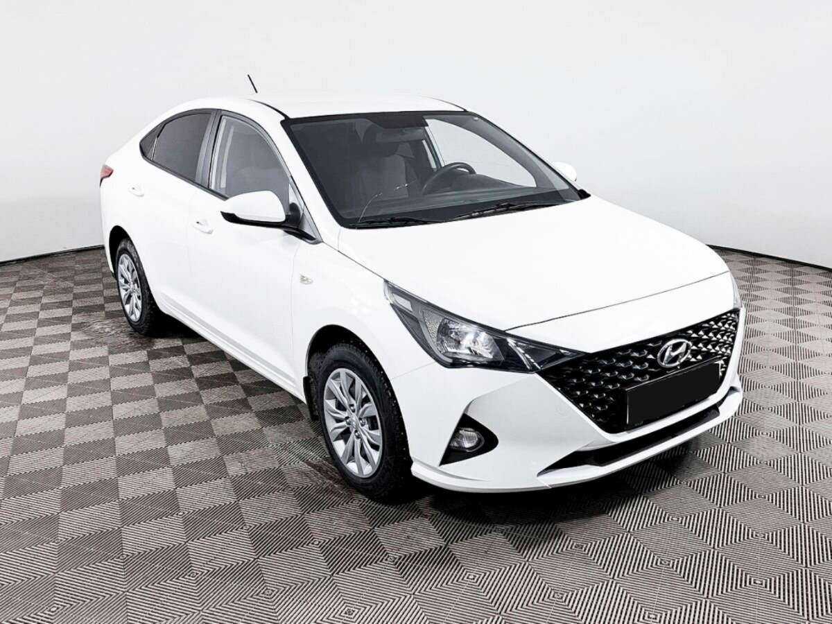 Hyundai Solaris б/у, 2021, Автоматическая. Фото: #2