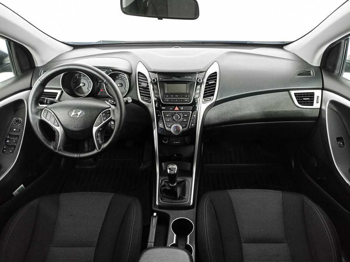 Hyundai i30 б/у, 2012, Механическая. Фото: #11