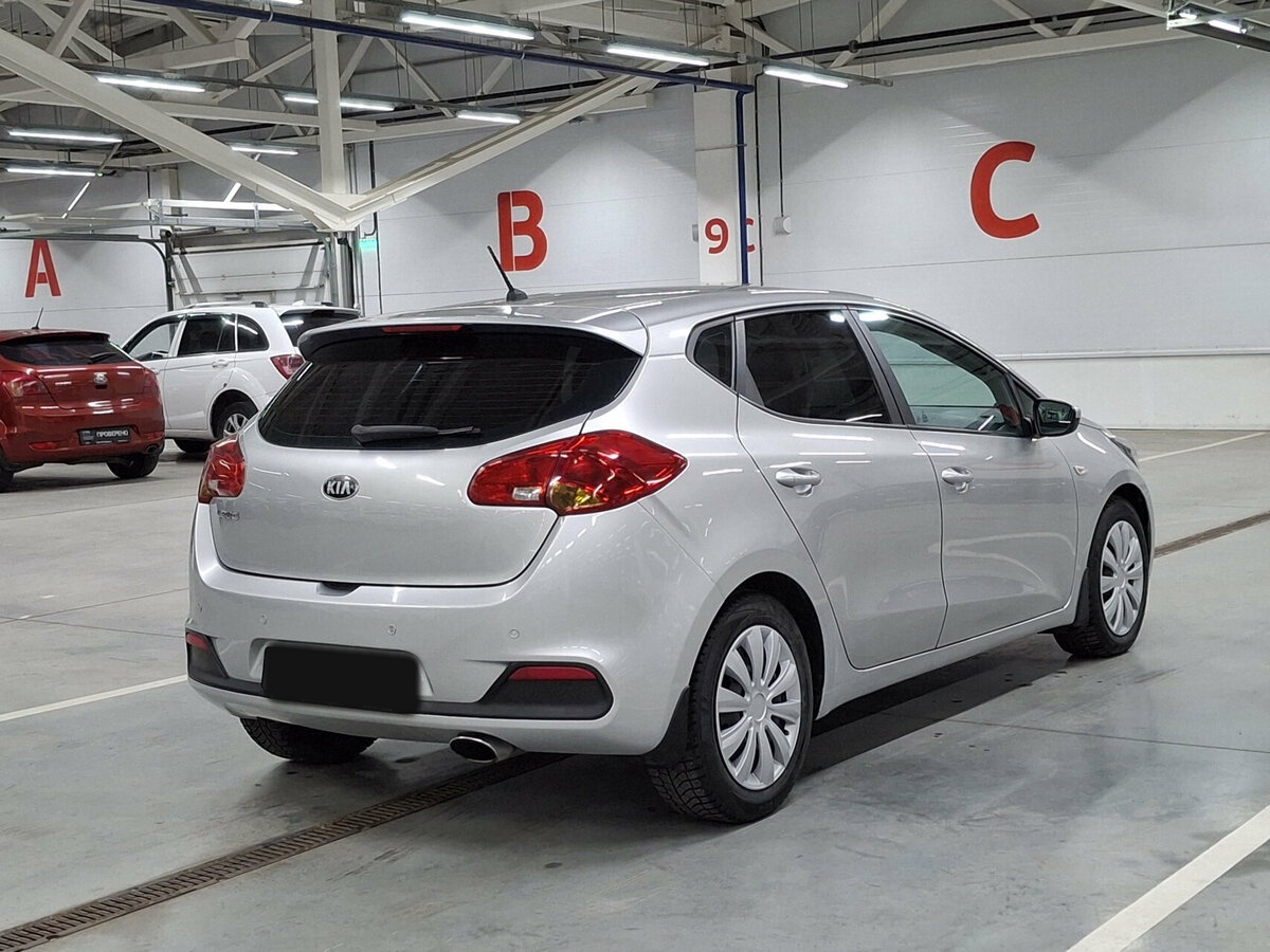 Kia Ceed б/у, 2013, Механическая. Фото: #4