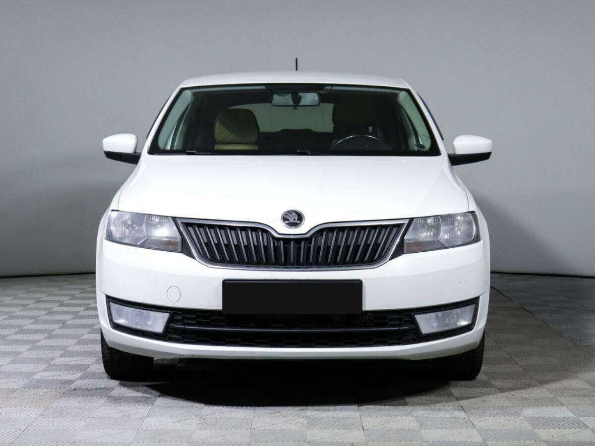 Skoda Rapid б/у, 2016, Автоматическая. Фото: #1