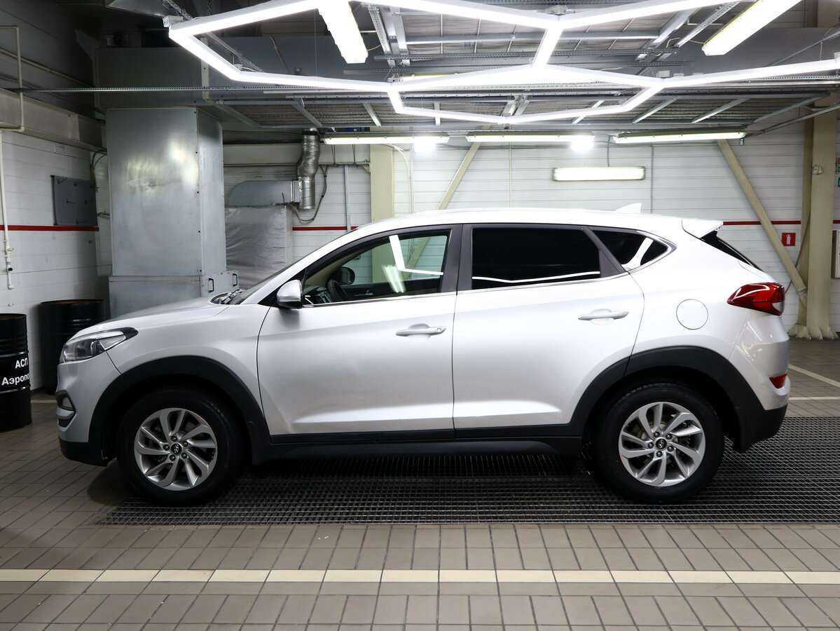 Hyundai Tucson б/у, 2017, Автоматическая. Фото: #4