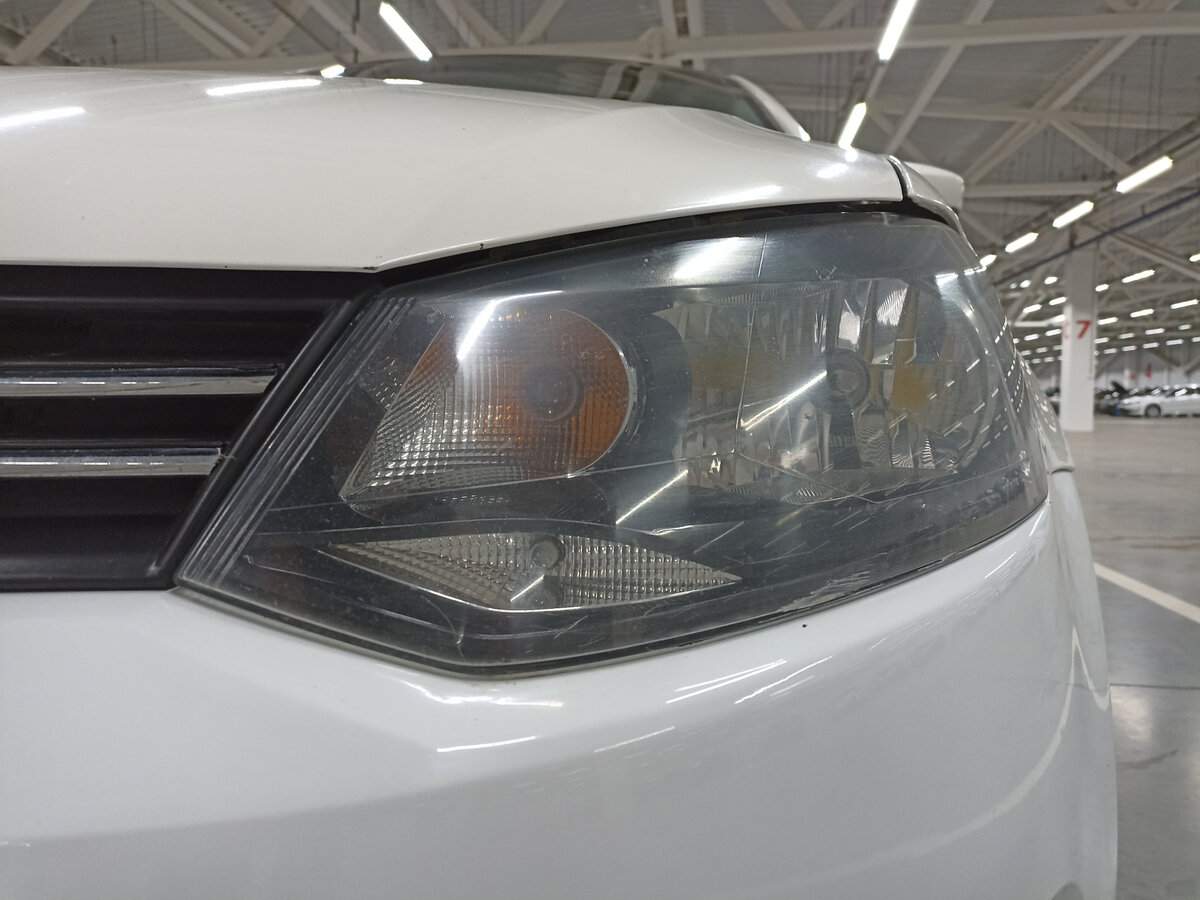 Volkswagen Polo б/у, 2013, Механическая. Фото: #15