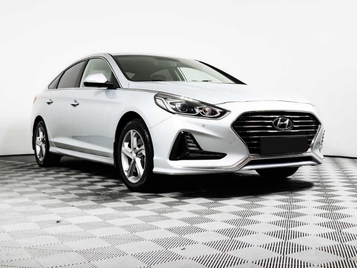 Hyundai Sonata б/у, 2018, Автоматическая. Фото: #2