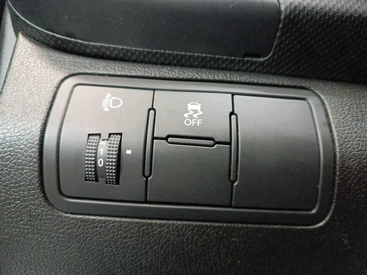 Hyundai Solaris б/у, 2016, Автоматическая. Фото: #13