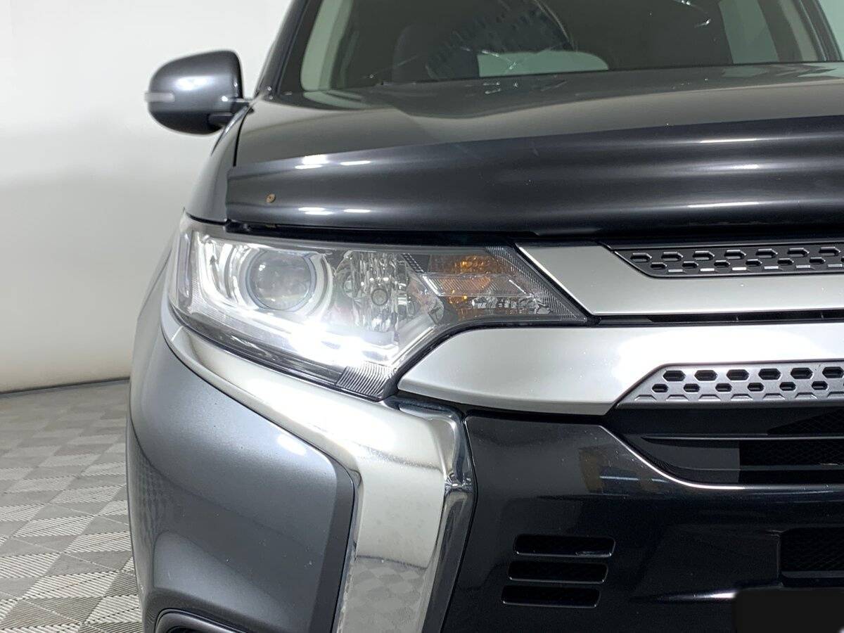 Mitsubishi Outlander б/у, 2019, Вариатор. Фото: #9