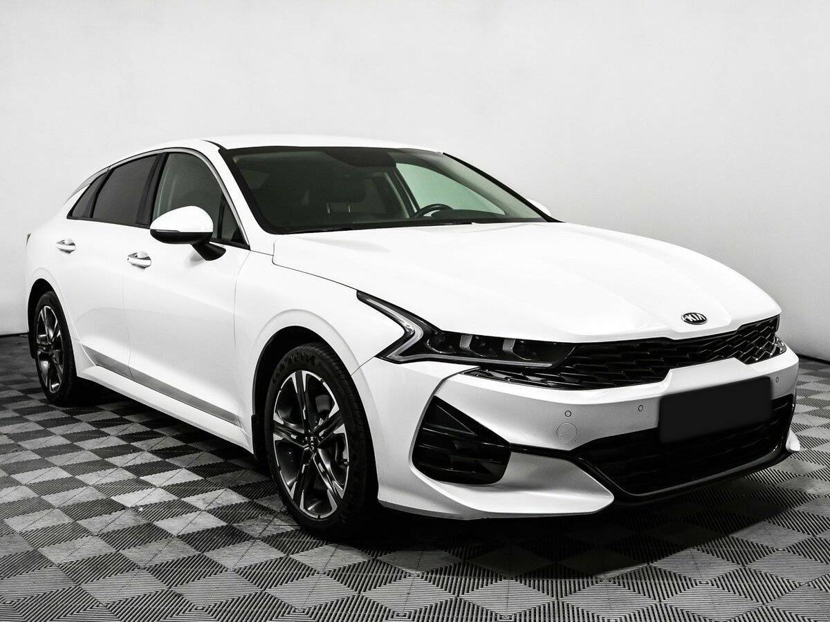 Kia K5 б/у, 2020, Автоматическая. Фото: #2
