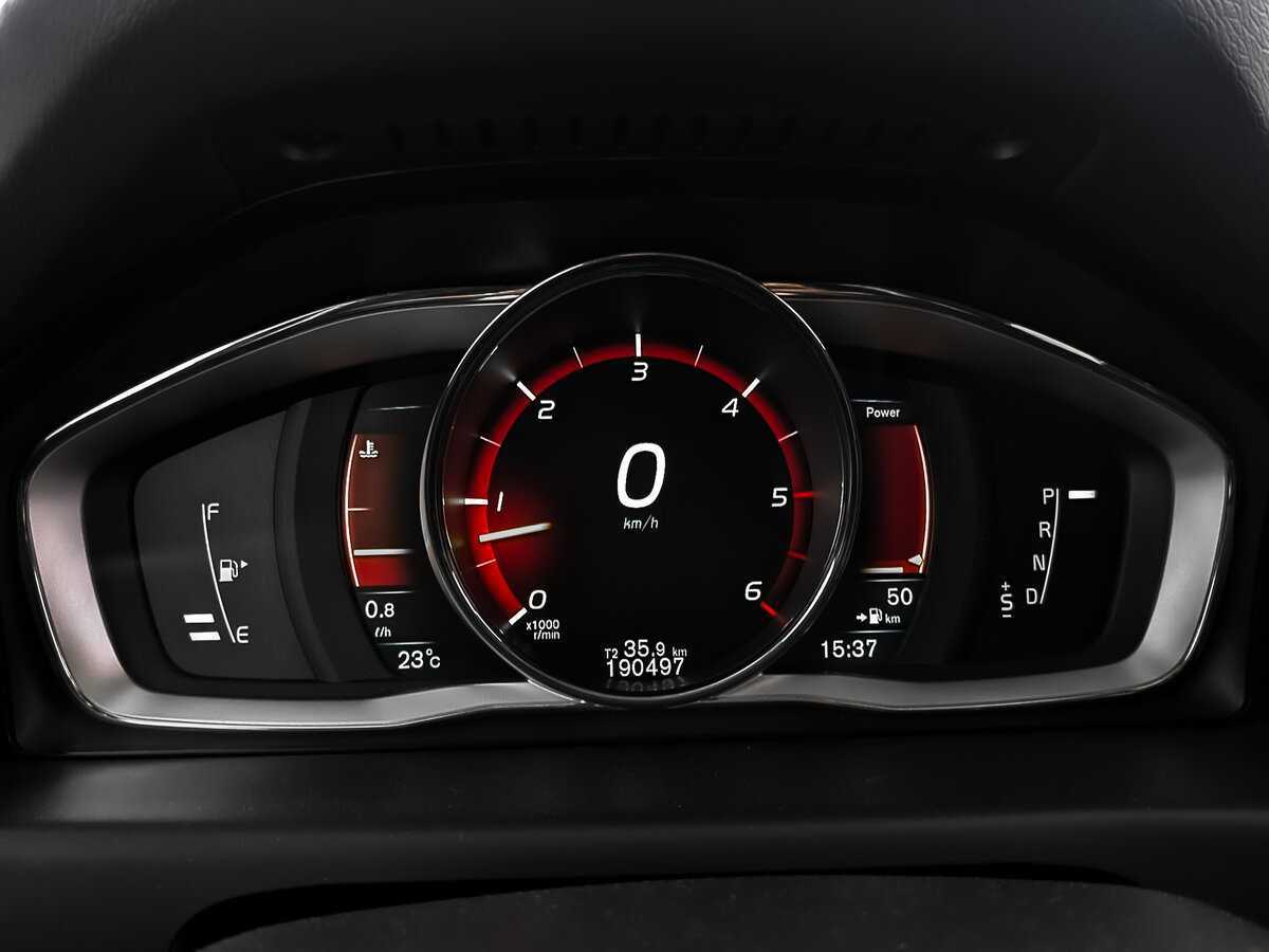 Volvo XC70 б/у, 2015, Автоматическая. Фото: #15