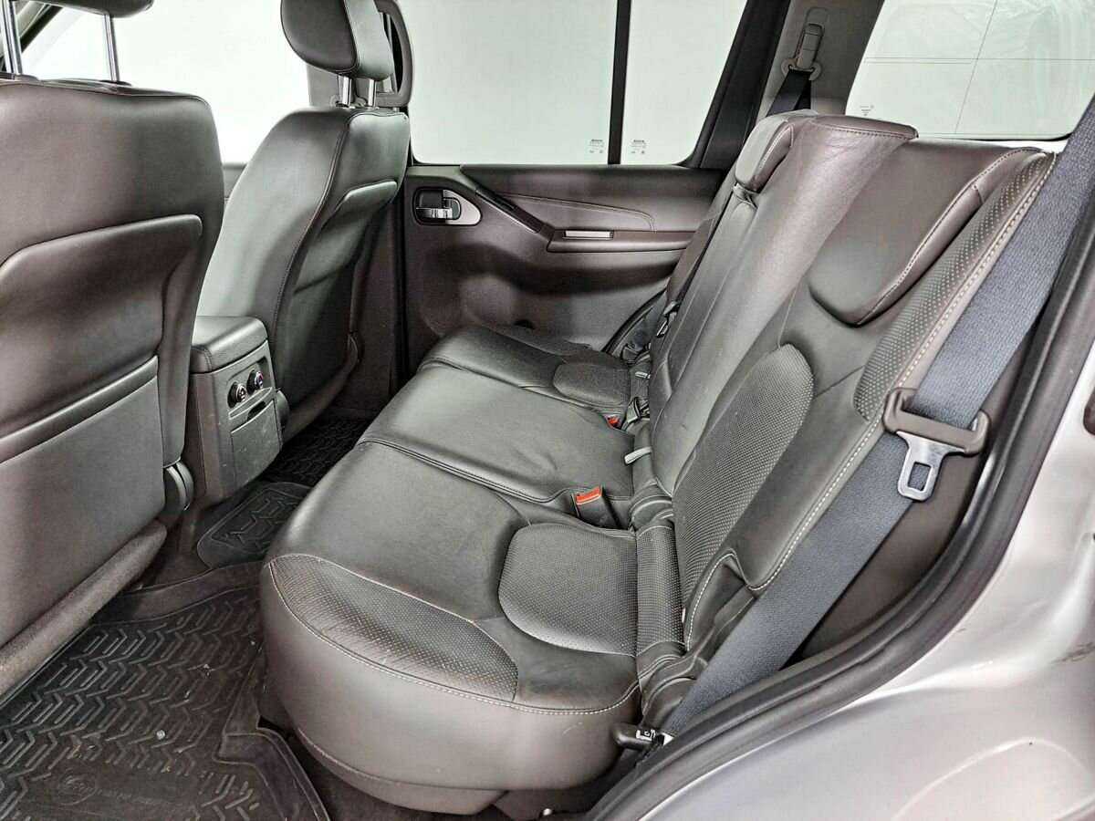 Nissan Pathfinder б/у, 2012, Автоматическая. Фото: #6