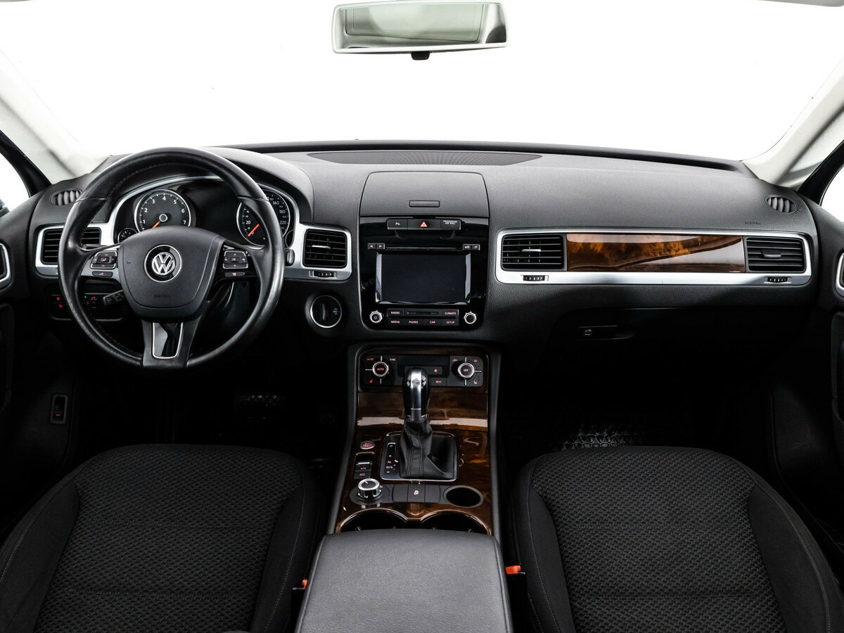 Volkswagen Touareg б/у, 2012, Автоматическая. Фото: #7
