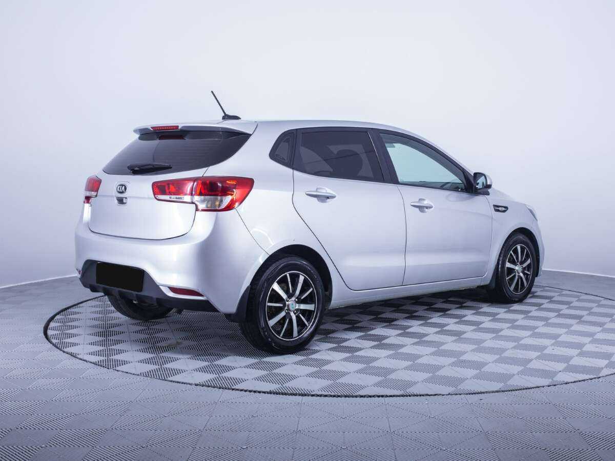 Kia Rio б/у, 2017, Автоматическая. Фото: #4