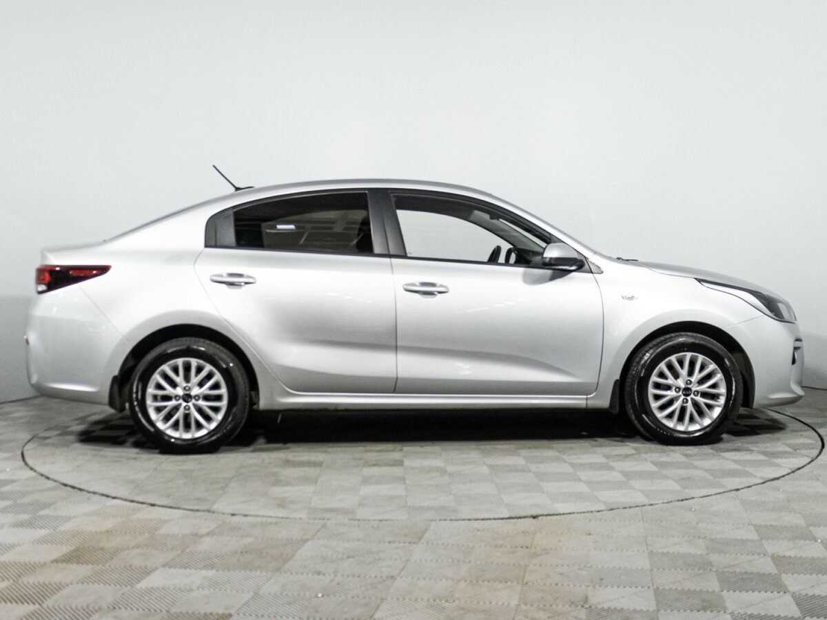 Kia Rio б/у, 2019, Автоматическая. Фото: #3