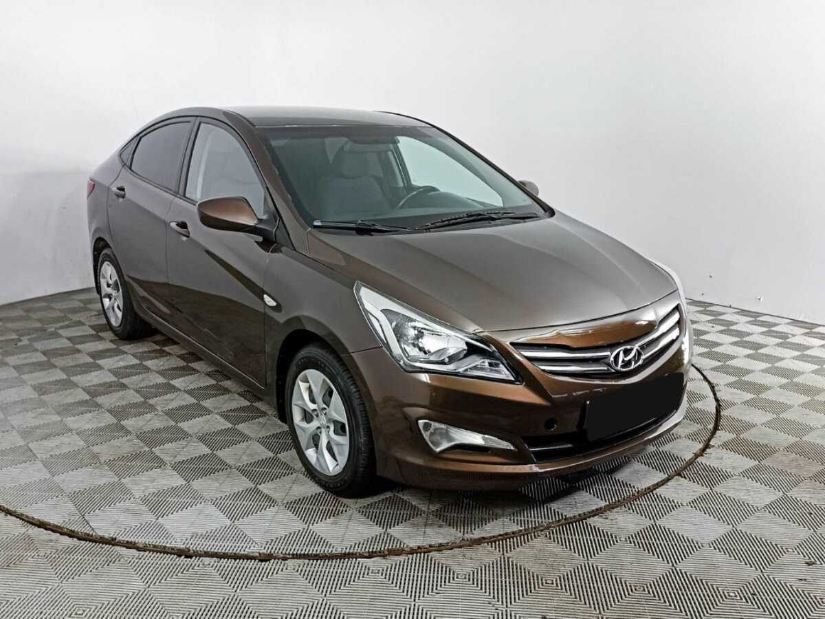 Hyundai Solaris б/у, 2015, Автоматическая. Фото: #2