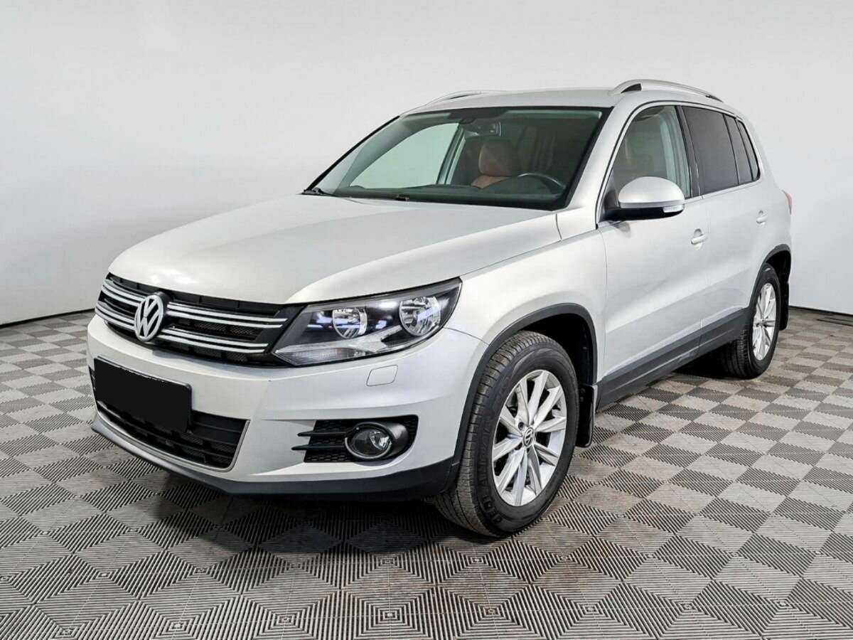 Volkswagen Tiguan б/у, 2012, Автоматическая. Посмотреть фото