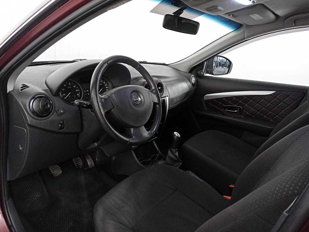 Nissan Almera б/у, 2013, Механическая. Фото: #13