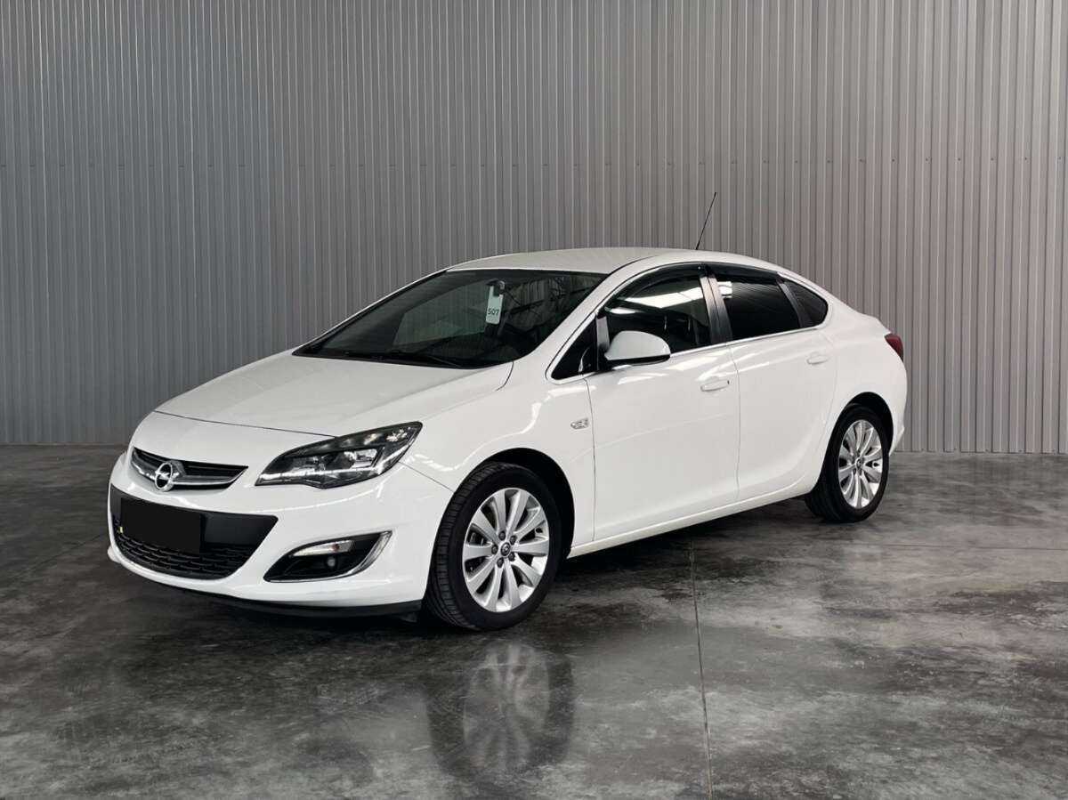 Opel Astra б/у, 2014, Автоматическая. Фото: #0