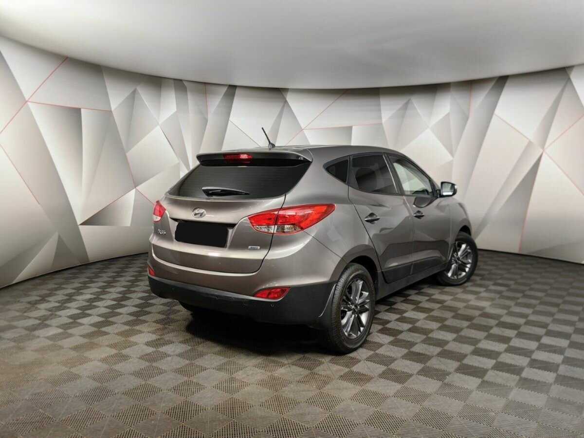 Hyundai ix35 б/у, 2014, Автоматическая. Фото: #1