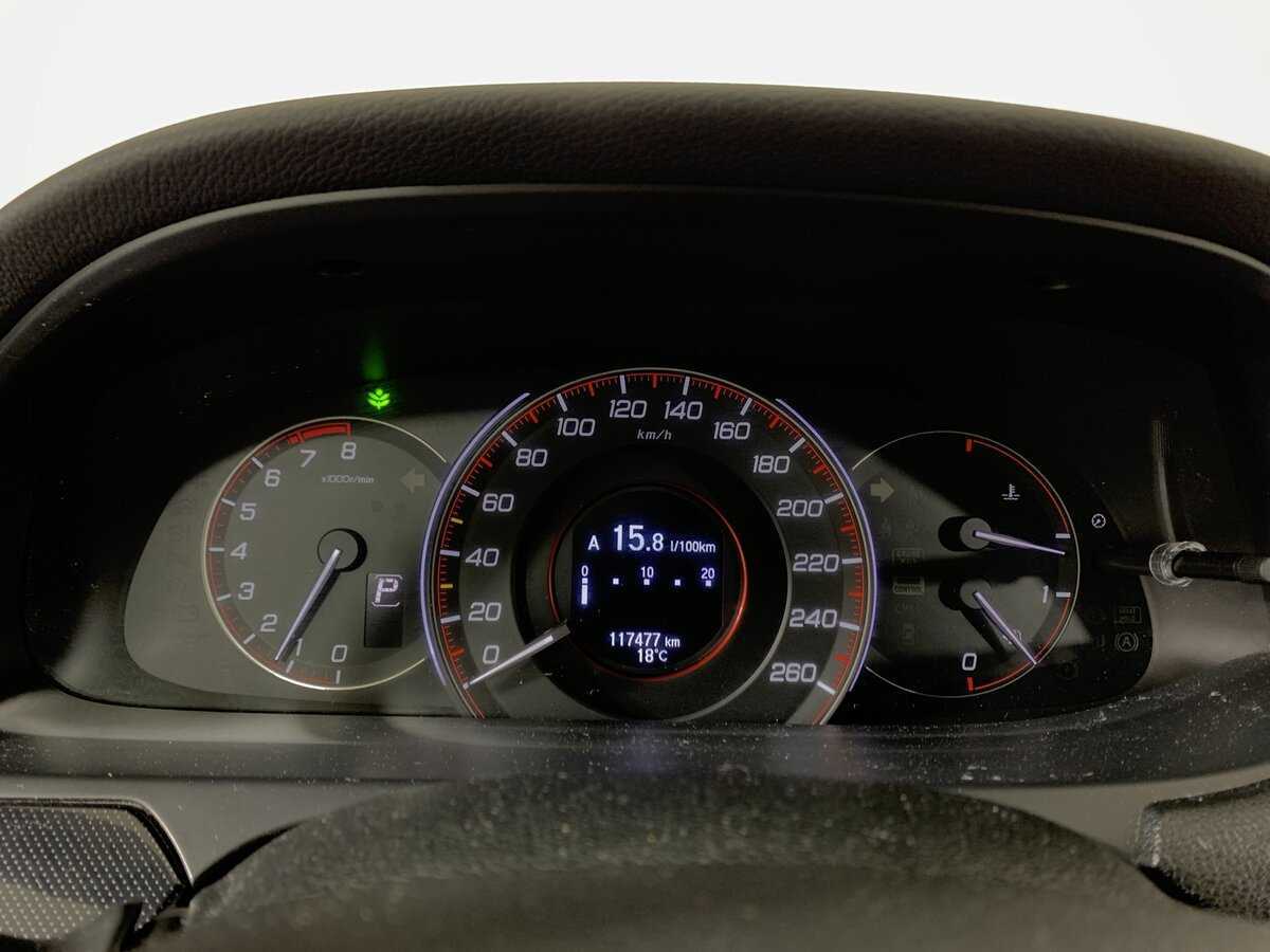 Honda Accord б/у, 2013, Автоматическая. Фото: #12