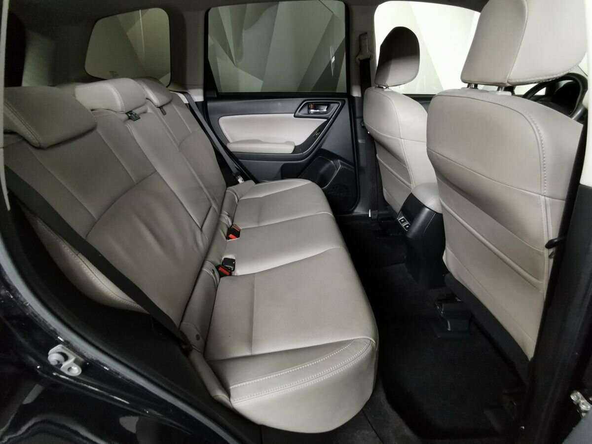 Subaru Forester б/у, 2016, Вариатор. Фото: #11