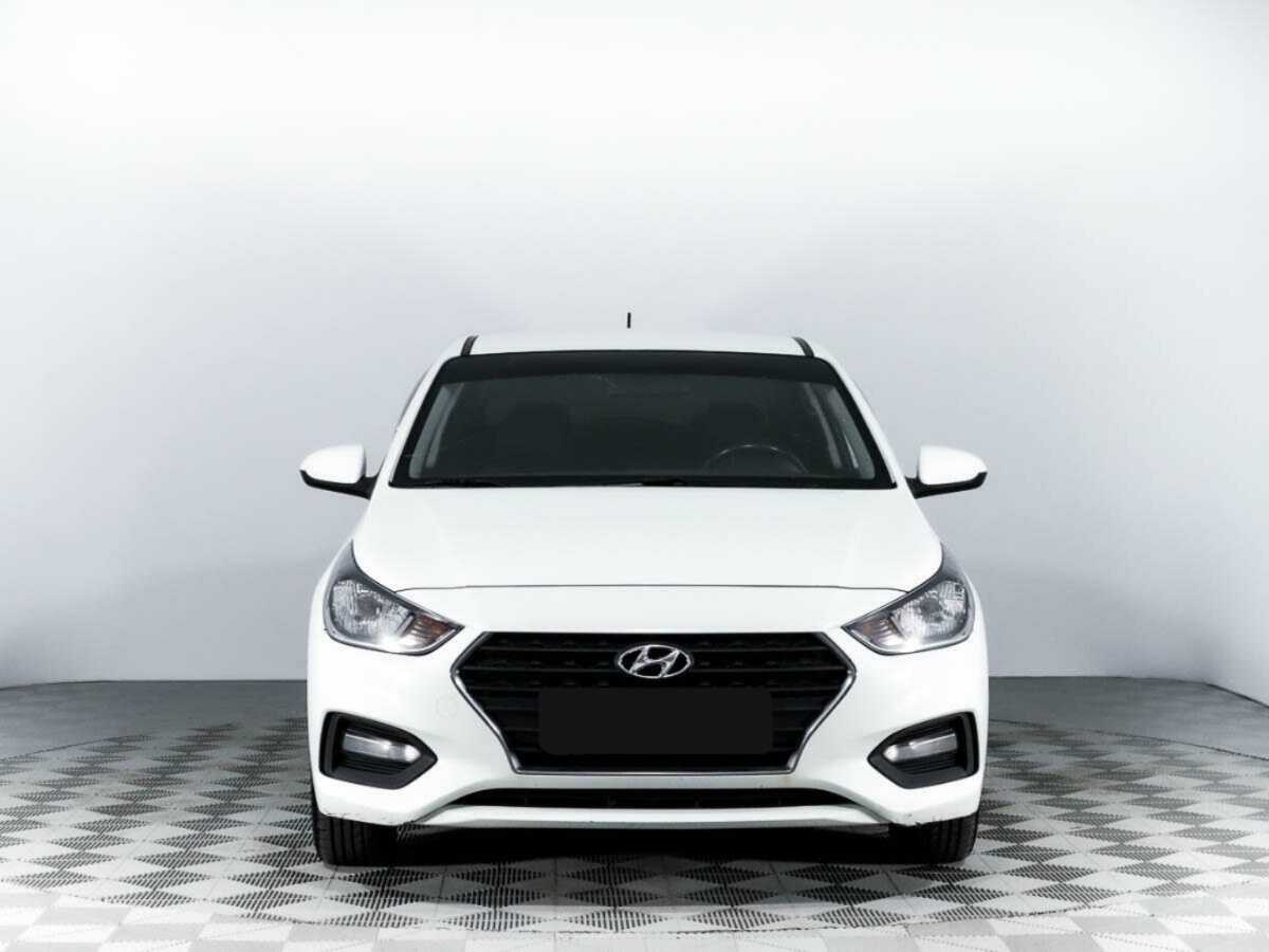 Hyundai Solaris б/у, 2020, Автоматическая. Фото: #2